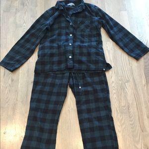 Eddie Bauer pajama set